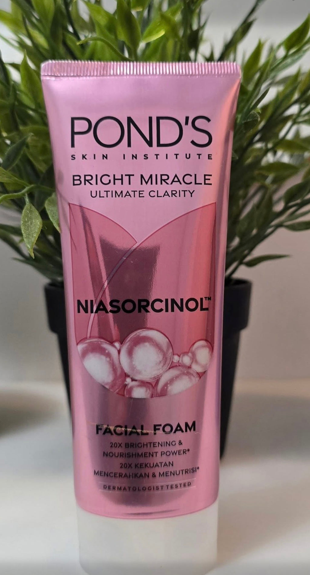 Ponds Bright Miracle Ultimate Clarity Facial Foam 100g