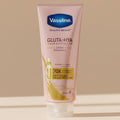 Vaseline Gluta-Hya Serum Burst Lotion Dewy Radiance 330ml