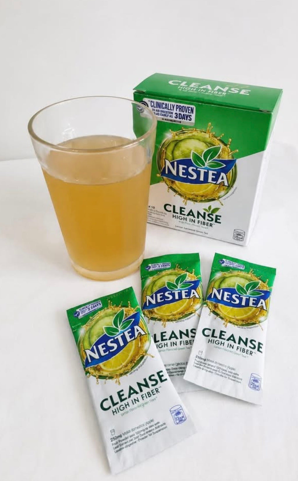Nestea Cleanse Lemon Cucumber Powdered Green Tea 8.5g Fiber per Serving, Box of 10 Sachets (10 x 250ml)
